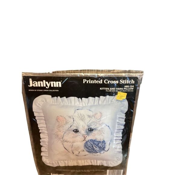 1992 Janlynn Printed Cat Kitten Cross Stitch Pillow New Old Stock - Picture 3 of 8